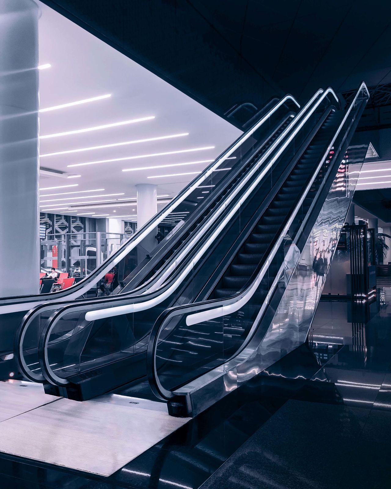 Escalators & Moving Walks